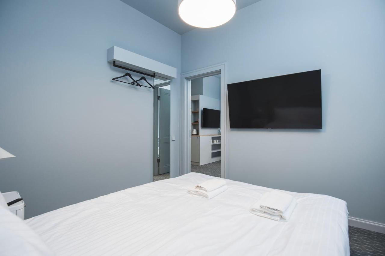 Roze Park Rooms Liepaja Ngoại thất bức ảnh