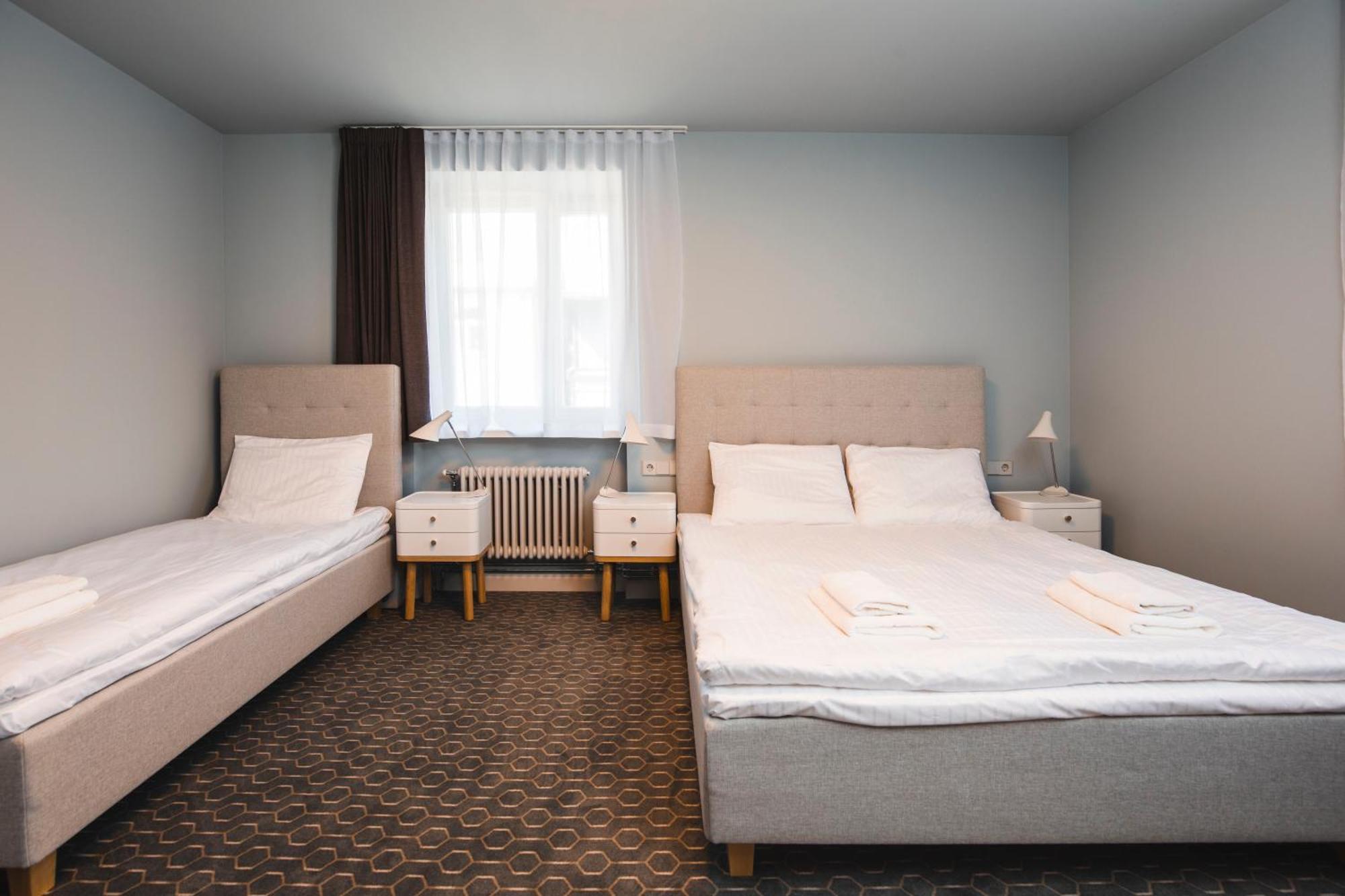 Roze Park Rooms Liepaja Ngoại thất bức ảnh