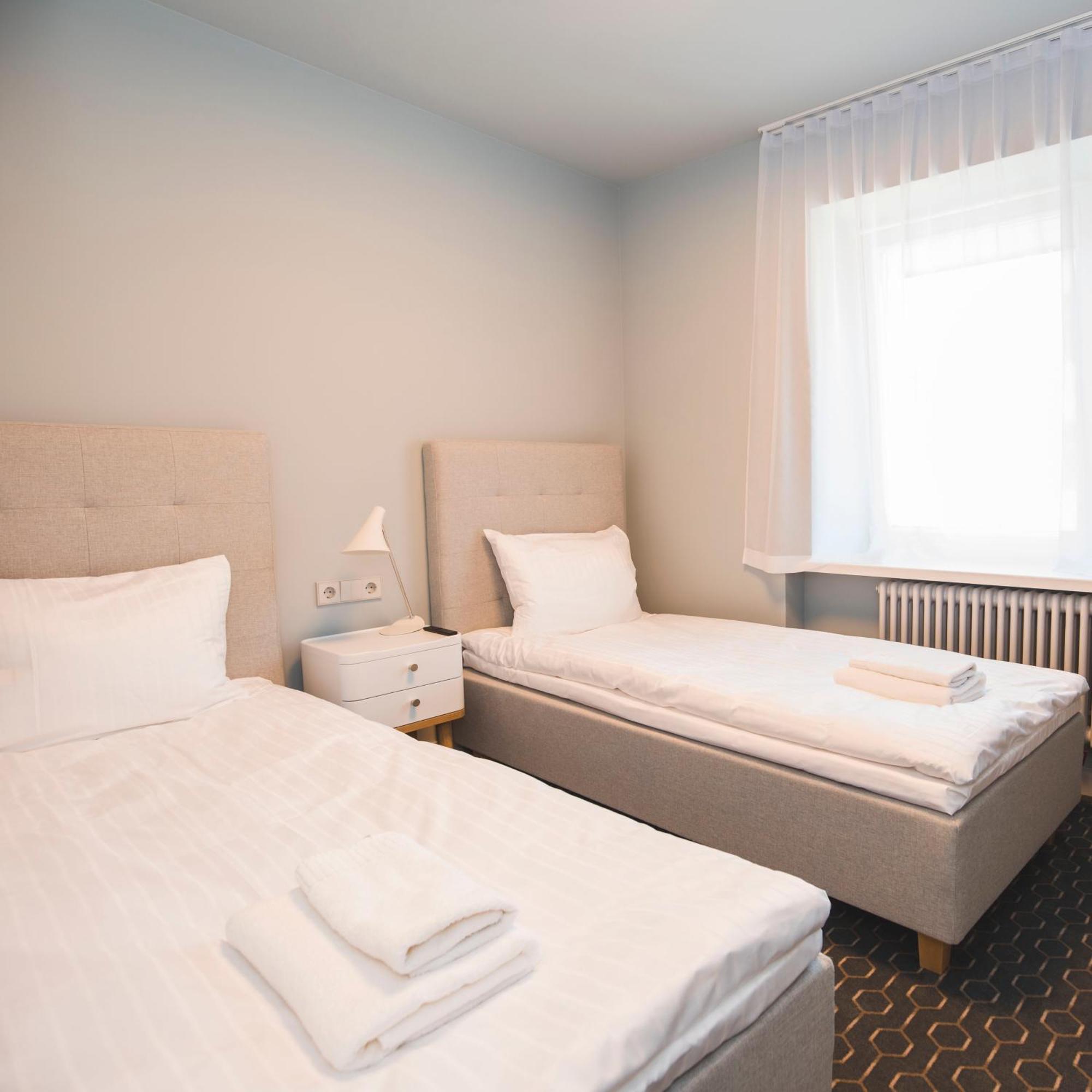 Roze Park Rooms Liepaja Ngoại thất bức ảnh